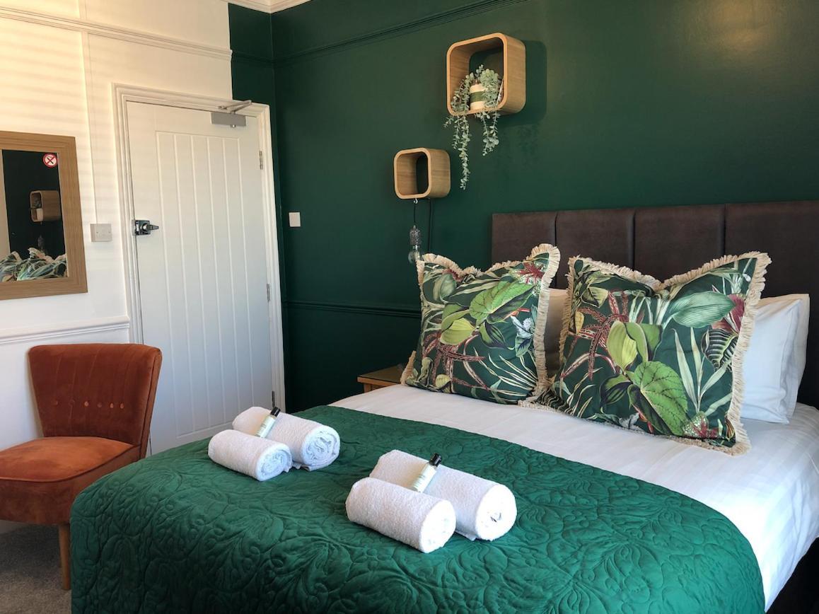 Cloves Boutique Bed & Breakfast كْليثوربس المظهر الخارجي الصورة