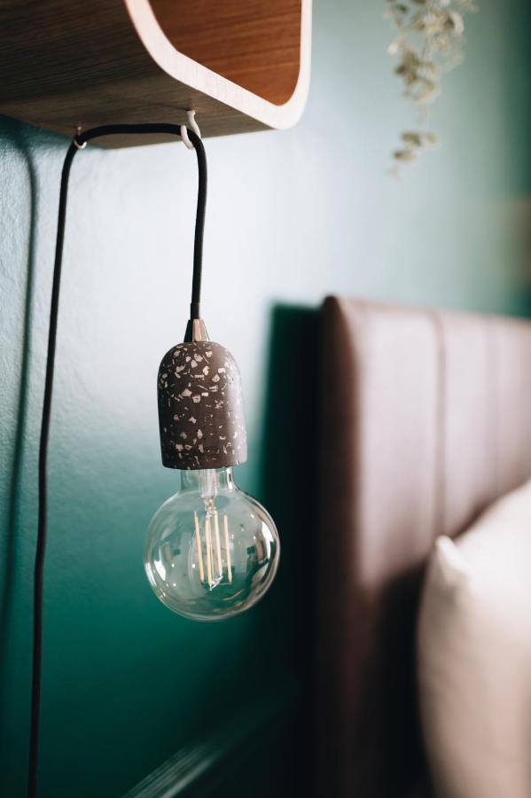 Cloves Boutique Bed & Breakfast كْليثوربس المظهر الخارجي الصورة