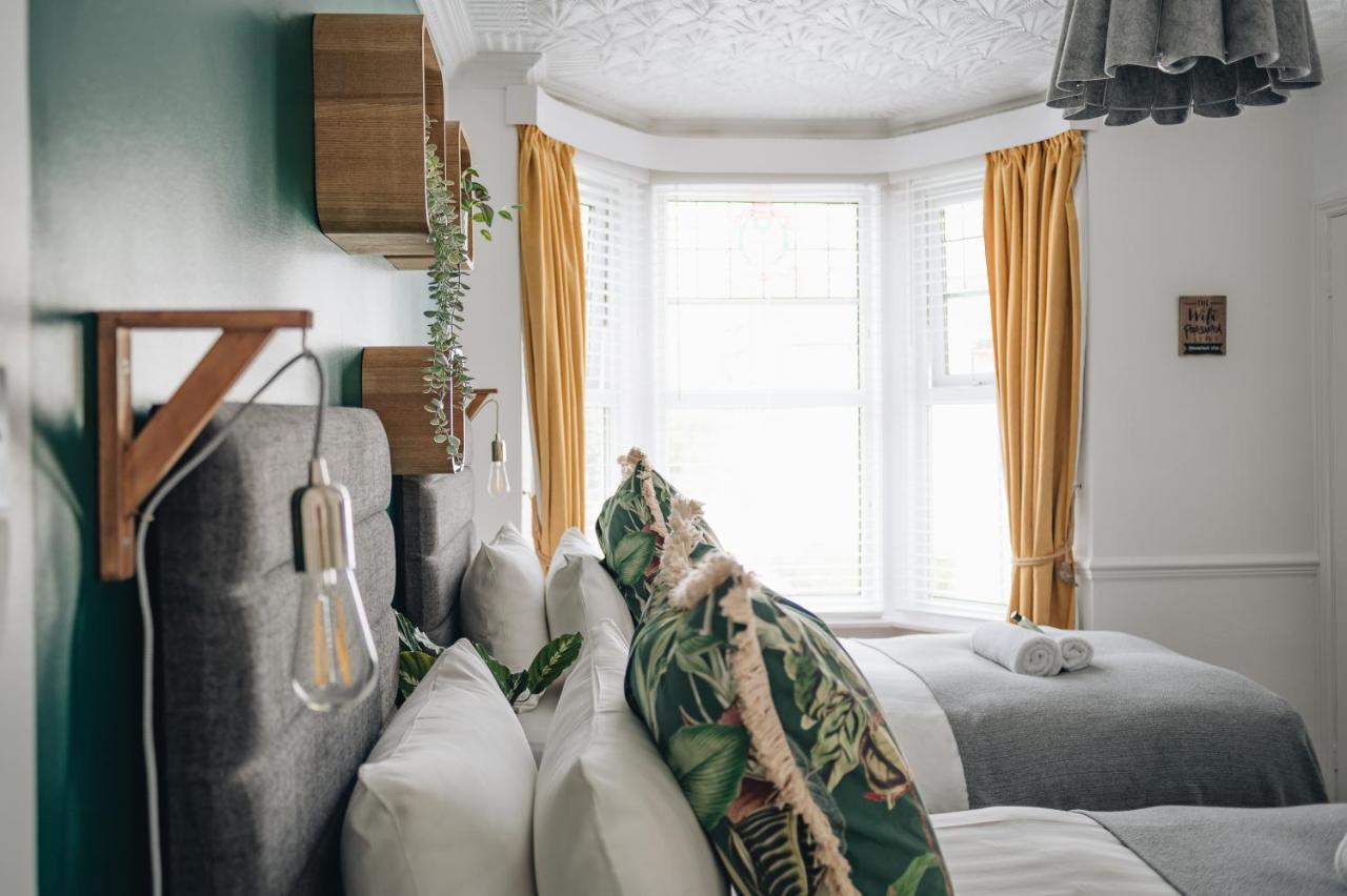 Cloves Boutique Bed & Breakfast كْليثوربس المظهر الخارجي الصورة